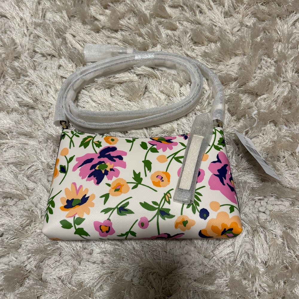 ❌SOLD ❌🌸🌼Brand New Kate Spade Sadie Printed Small Crossbody 🌸🌼 - Picture 8 of 14